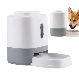 Dog Treat Dispenser 1.5L Push Automatic Dog F...